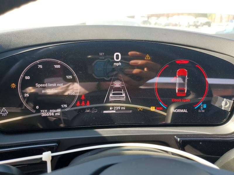 2024 PORSCHE CAYENNE COUPE 9