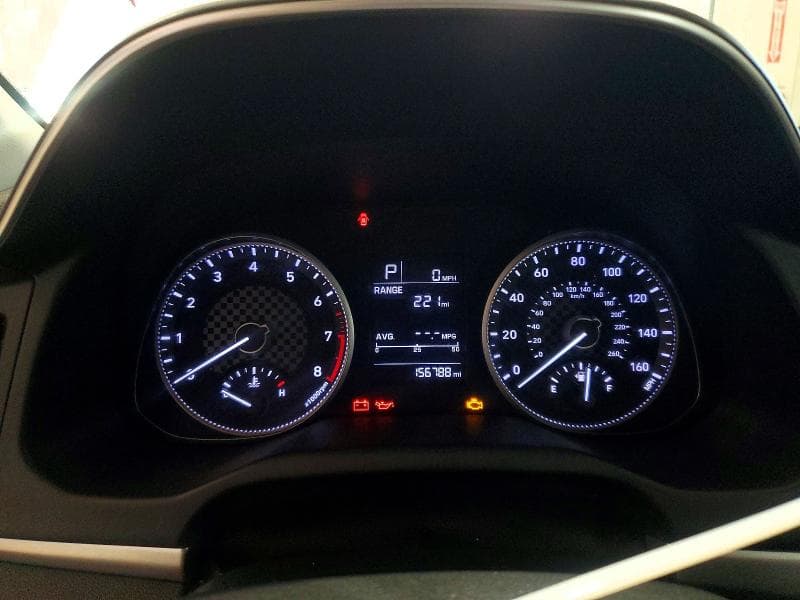 2019 HYUNDAI ELANTRA SE 9