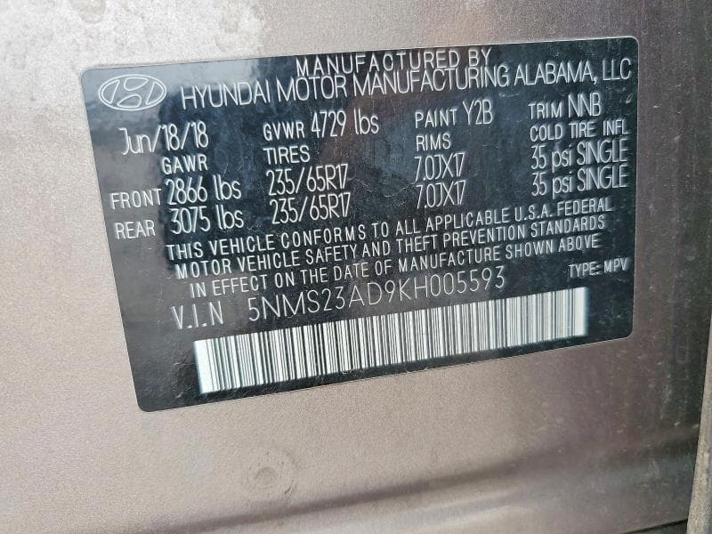 2019 HYUNDAI SANTA FE SE 12