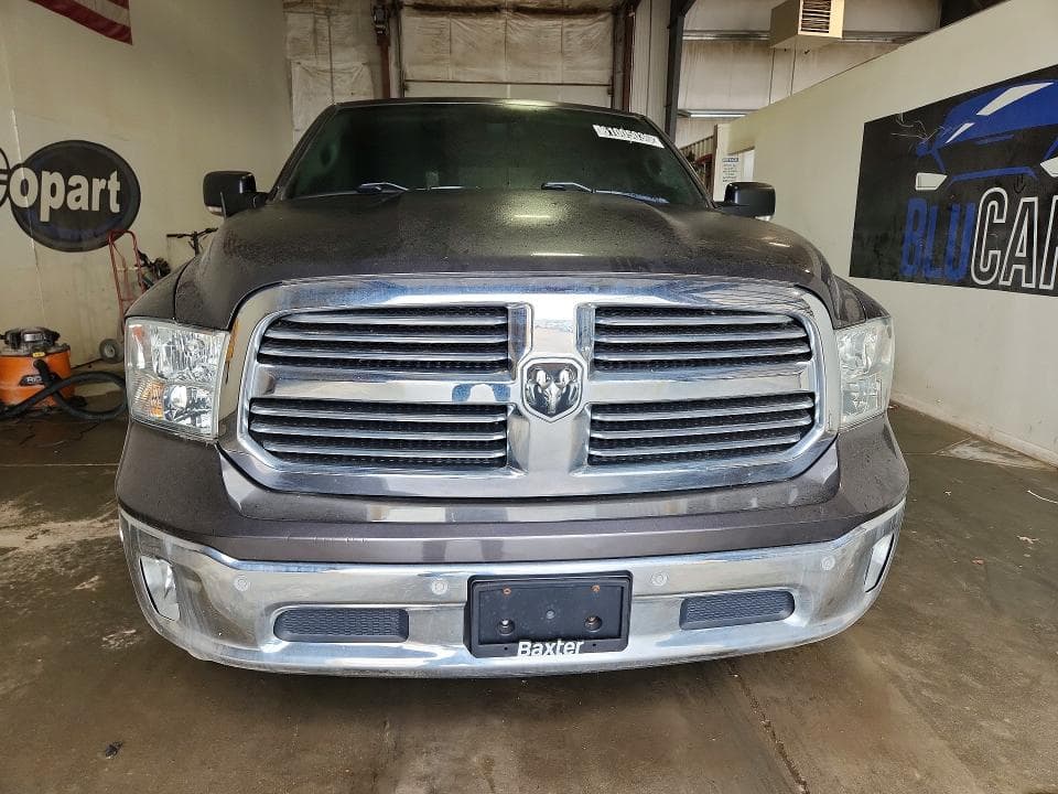 2018 RAM 1500 SLT 5