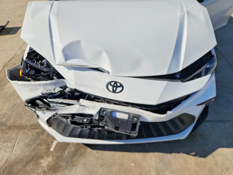 2025 TOYOTA CAMRY SE 11