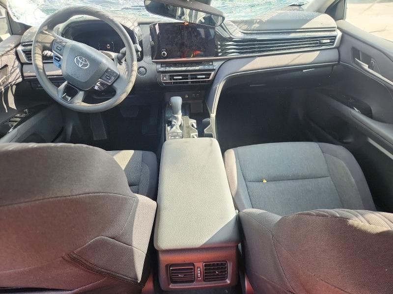 2025 TOYOTA CAMRY LE 8