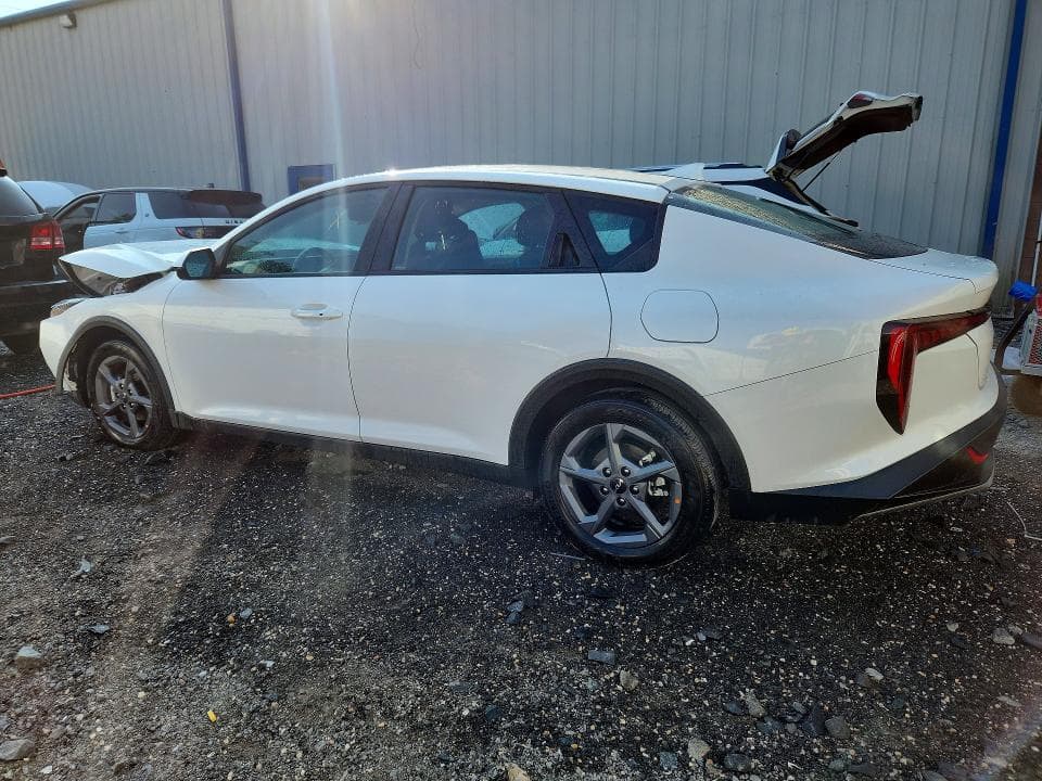 2026 KIA K4 LXS 2