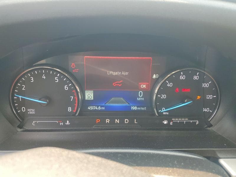 2022 FORD EXPLORER XLT 9