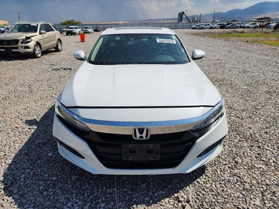 2019 HONDA ACCORD EX 5