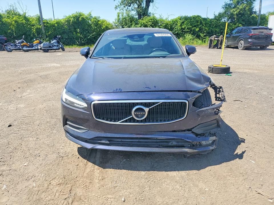 2017 VOLVO S90 T6 MOMENTUM 5