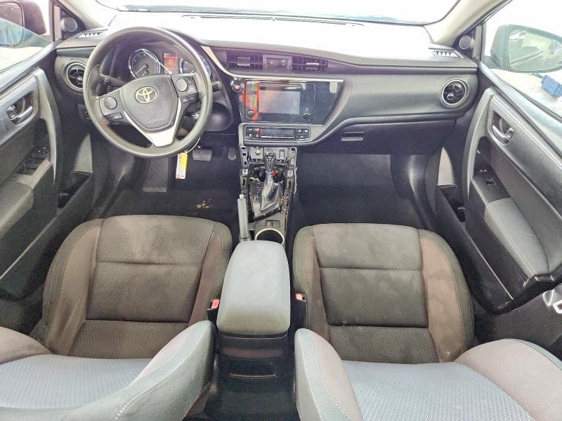 2019 TOYOTA COROLLA LE 8