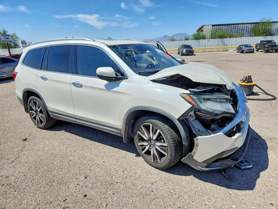2019 HONDA PILOT TOURING 4