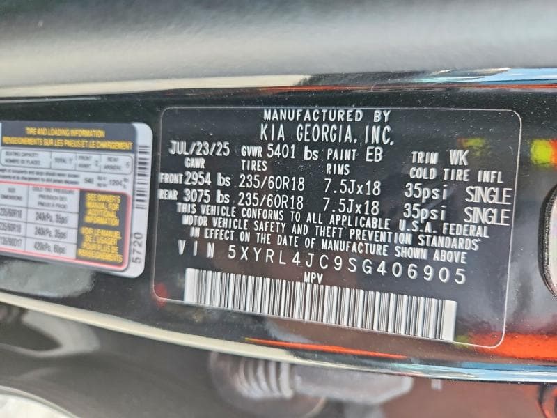 2025 KIA SORENTO S 14
