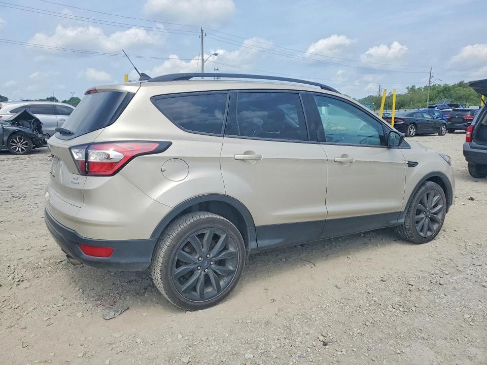 2018 FORD ESCAPE SE 3