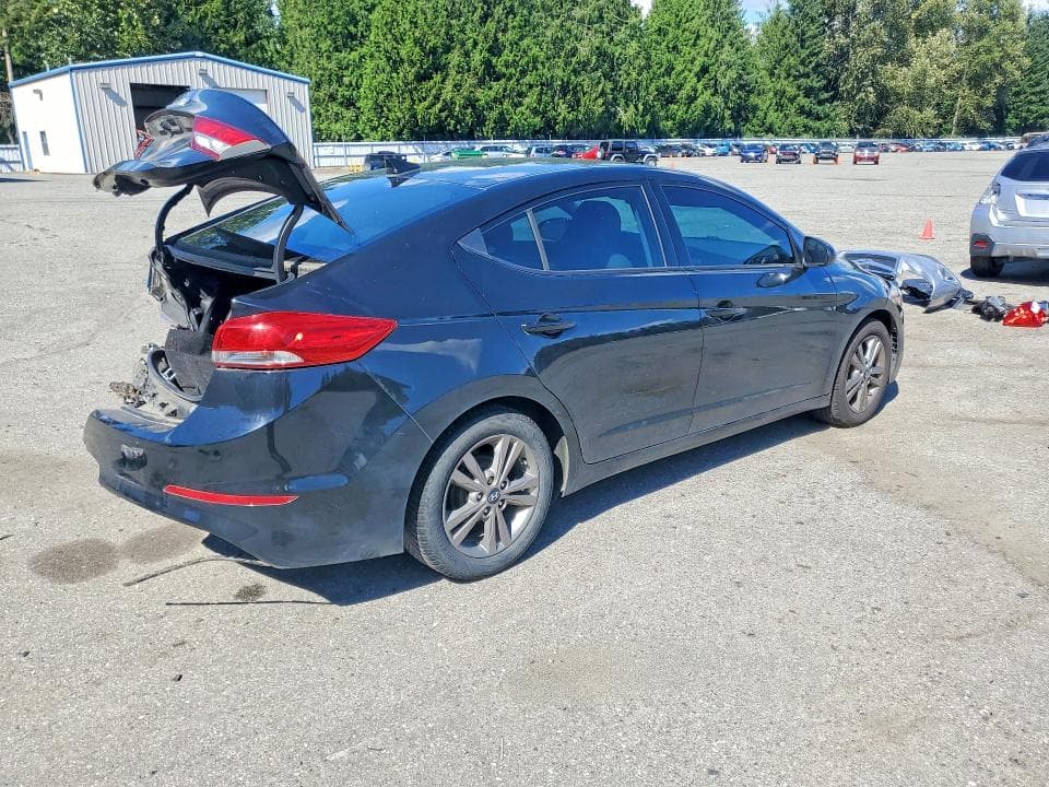 2017 HYUNDAI ELANTRA SE 3