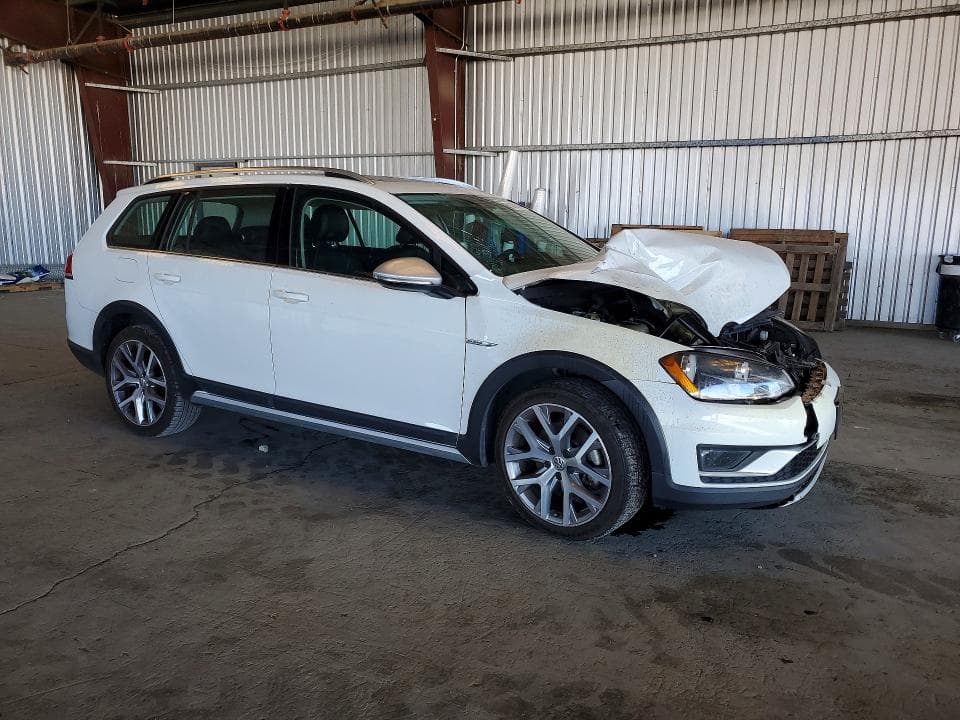 2017 VOLKSWAGEN GOLF ALLTRACK S 4