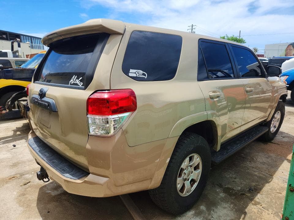 2021 TOYOTA 4RUNNER SR5 3