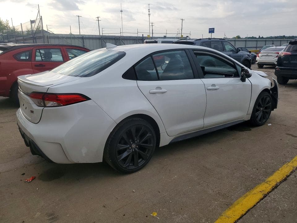 2024 TOYOTA COROLLA SE 3
