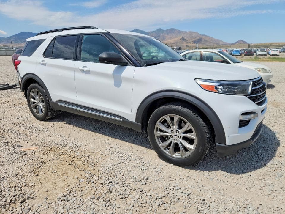 2020 FORD EXPLORER XLT 4