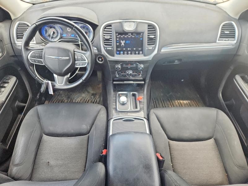2018 CHRYSLER 300 TOURING 8