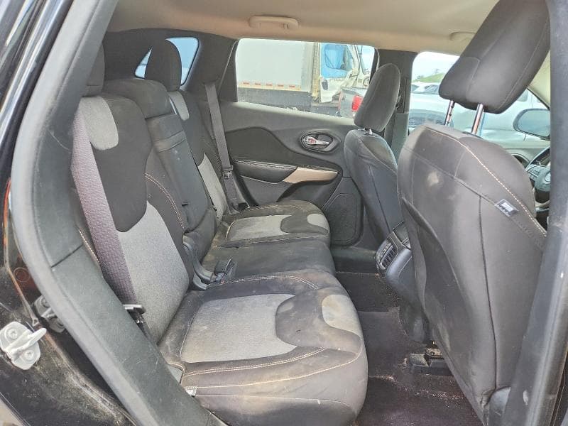 2018 JEEP CHEROKEE LATITUDE 11
