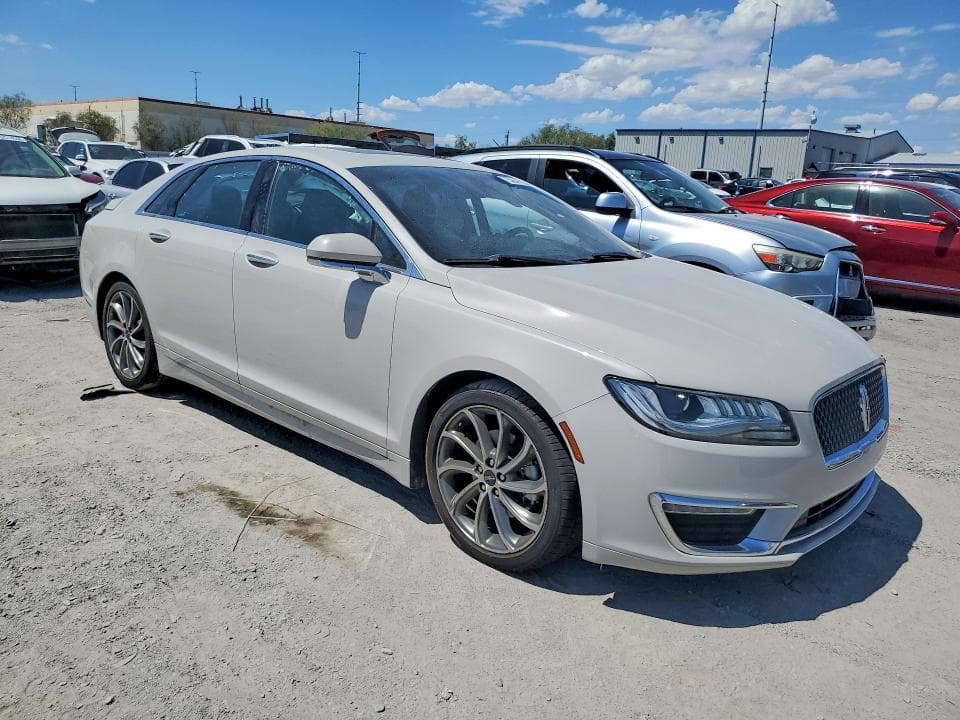 2019 LINCOLN MKZ RESERVE I 4