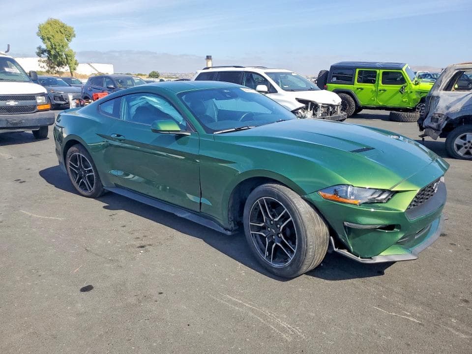 2022 FORD MUSTANG 4