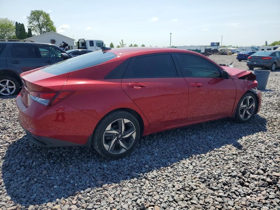 2023 HYUNDAI ELANTRA SEL 3