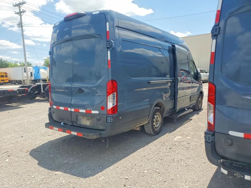 2020 FORD TRANSIT T-250 3