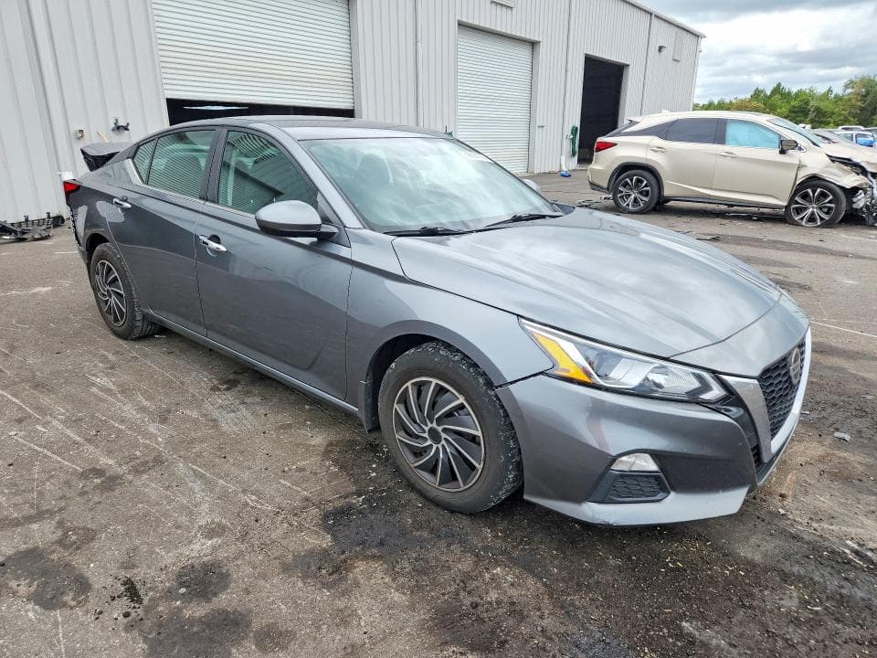 2019 NISSAN ALTIMA S 4