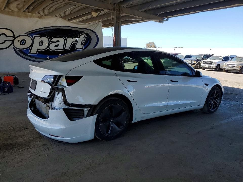 2023 TESLA MODEL 3 3