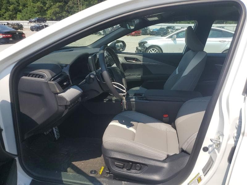 2026 TOYOTA CAMRY SE 7