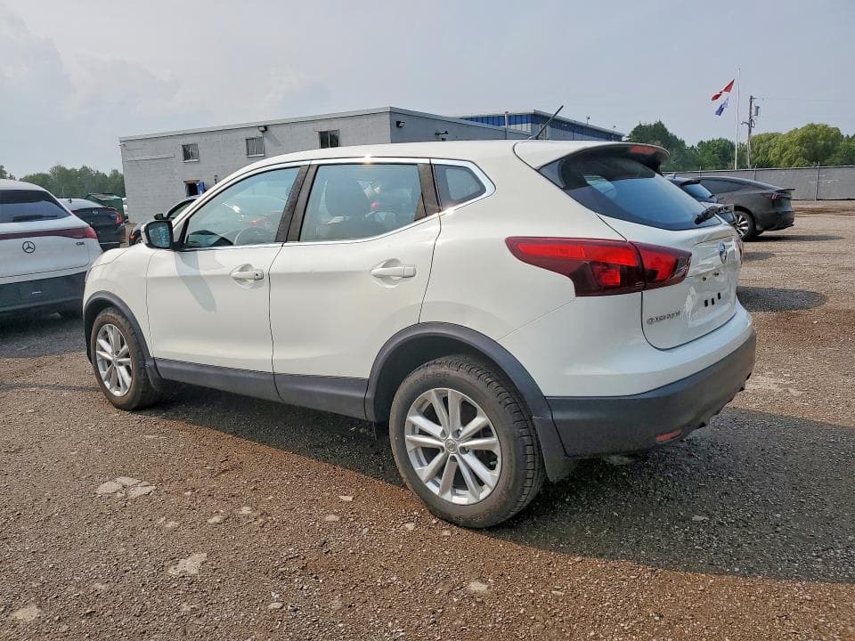 2017 NISSAN ROGUE SPORT S 2