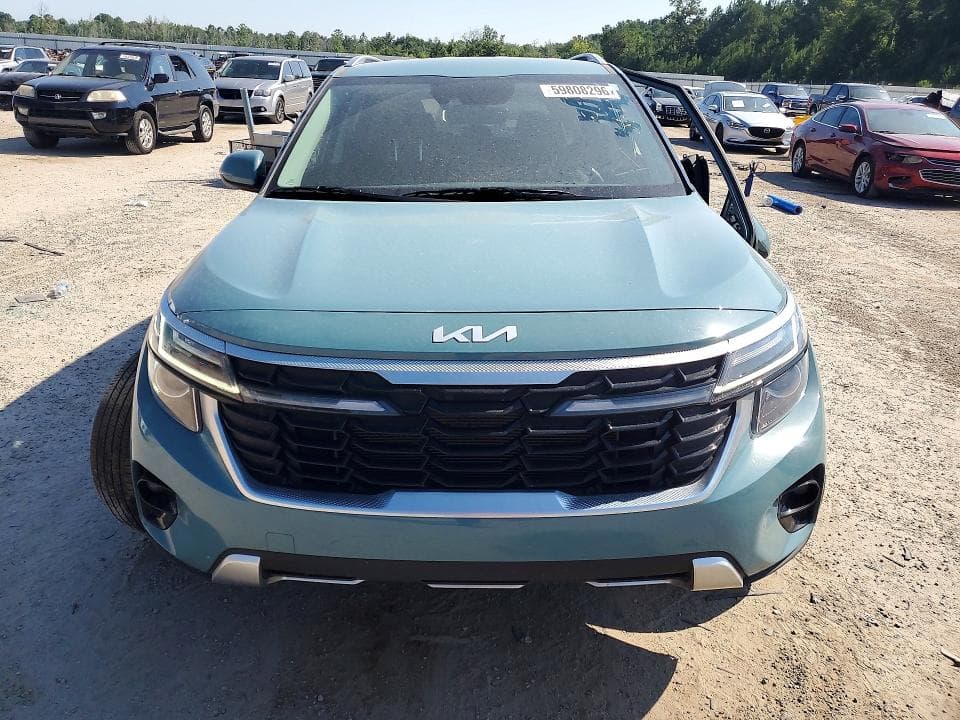 2025 KIA SELTOS EX 5