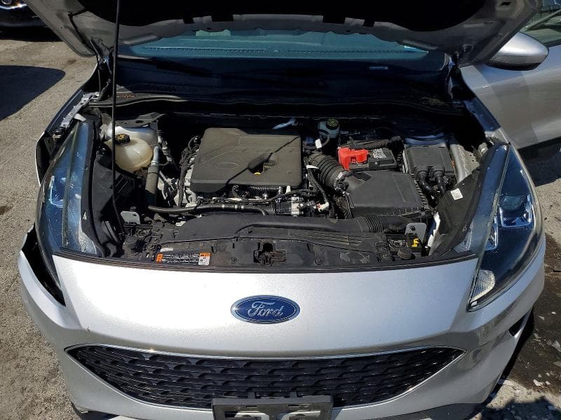 2020 FORD ESCAPE SE 11