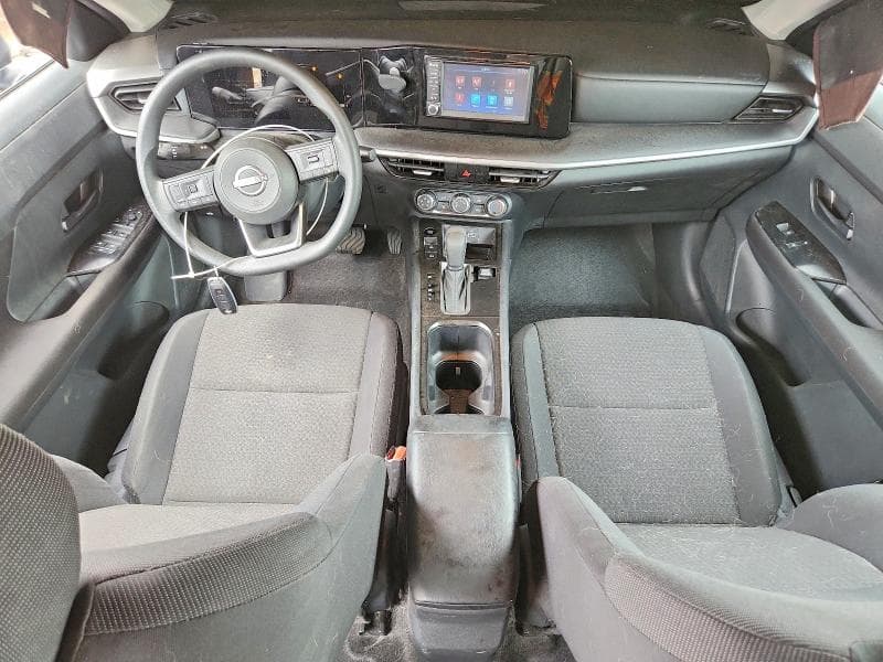 2025 NISSAN KICKS S 8