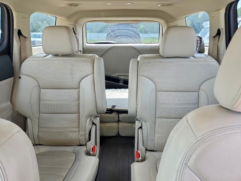 2022 GMC ACADIA DENALI 10