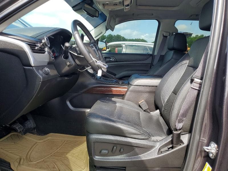 2017 GMC YUKON SLT 7