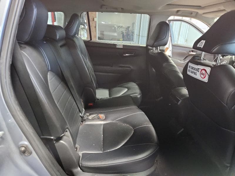 2022 TOYOTA HIGHLANDER XLE 11