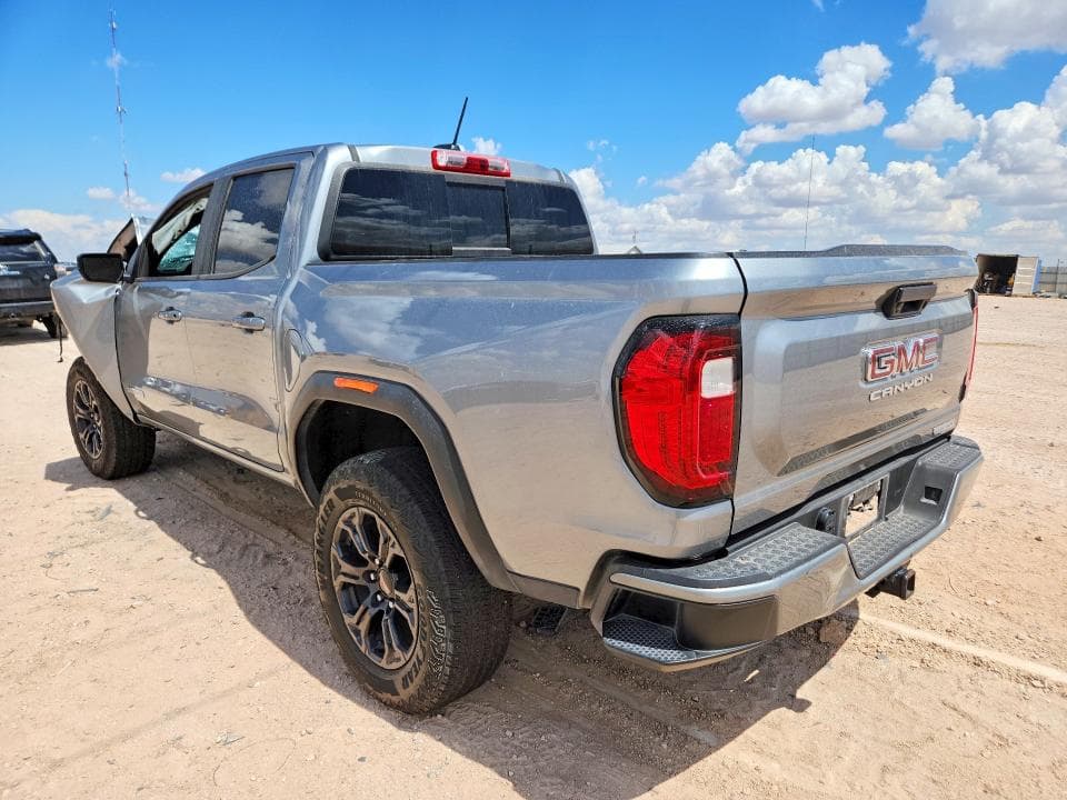 2024 GMC CANYON ELEVATION 2