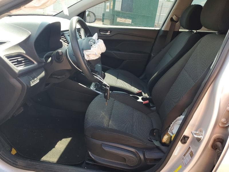2019 HYUNDAI ACCENT SE 7