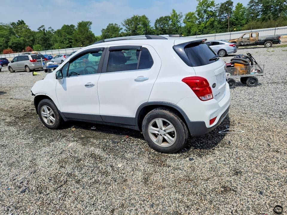 2020 CHEVROLET TRAX 1LT 2
