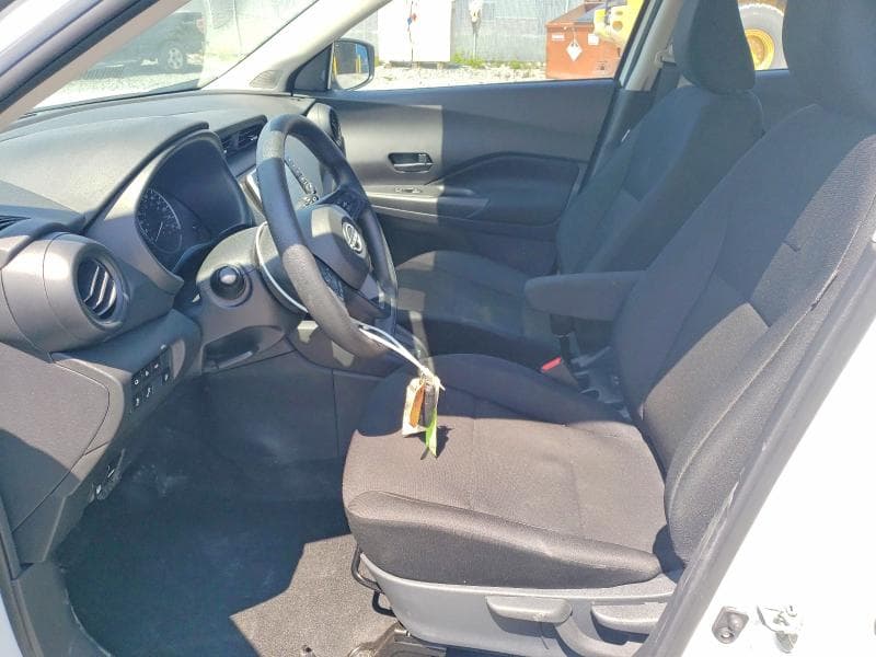 2025 NISSAN KICKS PLAY S 7