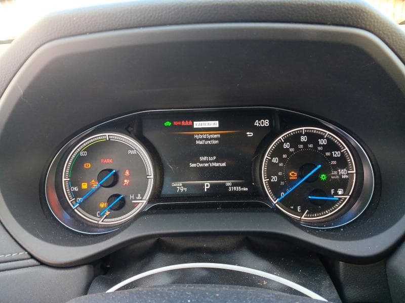 2023 TOYOTA VENZA LE 9