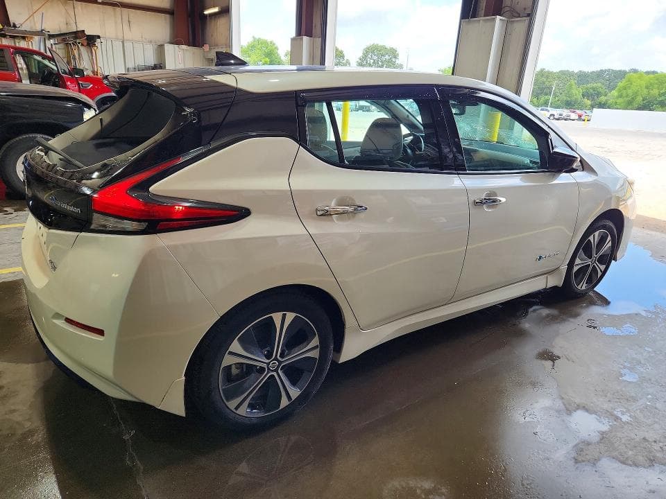 2019 NISSAN LEAF SL PLUS 3