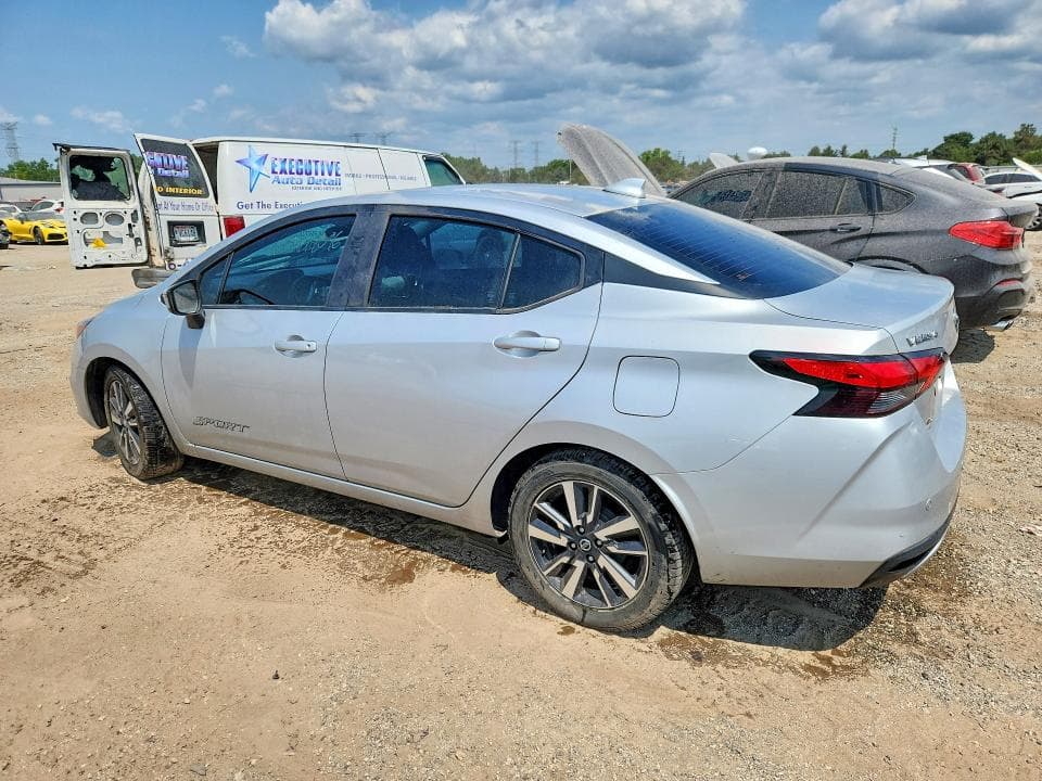 2021 NISSAN VERSA SV 2