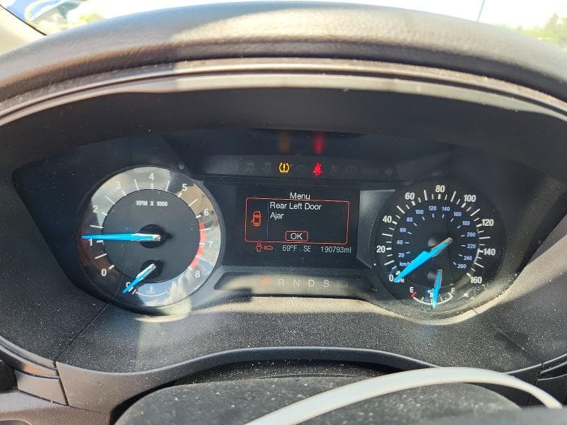 2018 FORD FUSION SE 9