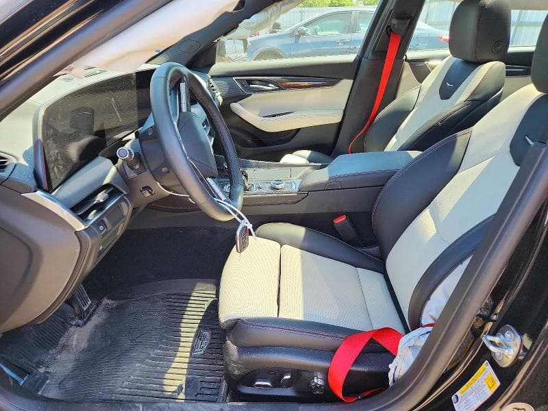 2026 CADILLAC CT5-V 7