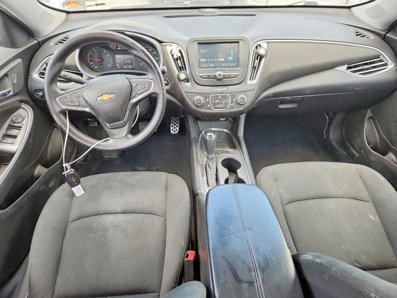 2017 CHEVROLET MALIBU LT 8