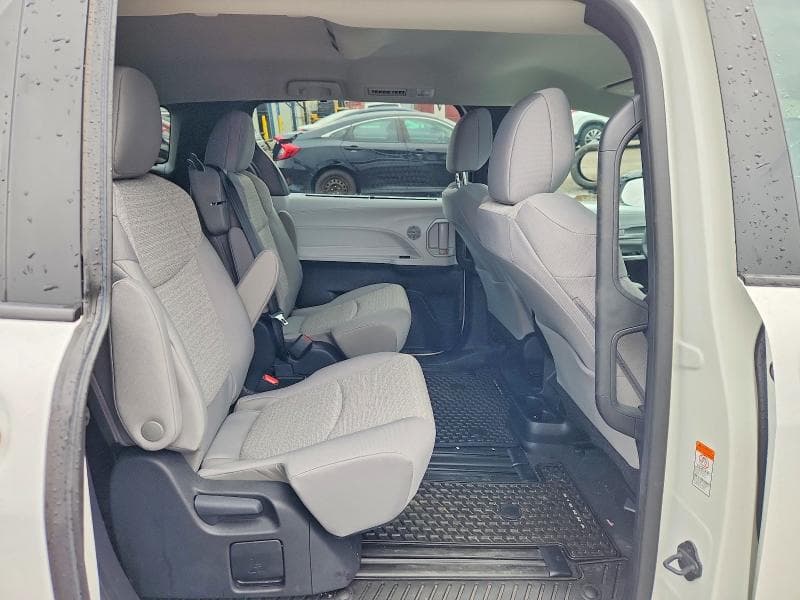2026 TOYOTA SIENNA LE 11