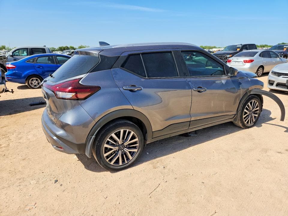 2024 NISSAN KICKS SV 3