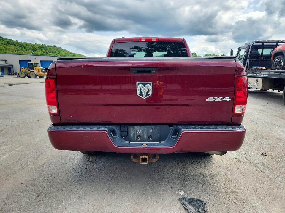 2017 RAM 1500 ST 6