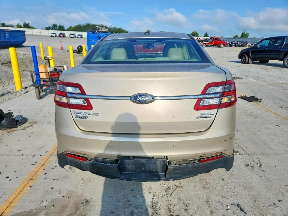 2017 FORD TAURUS SEL 6