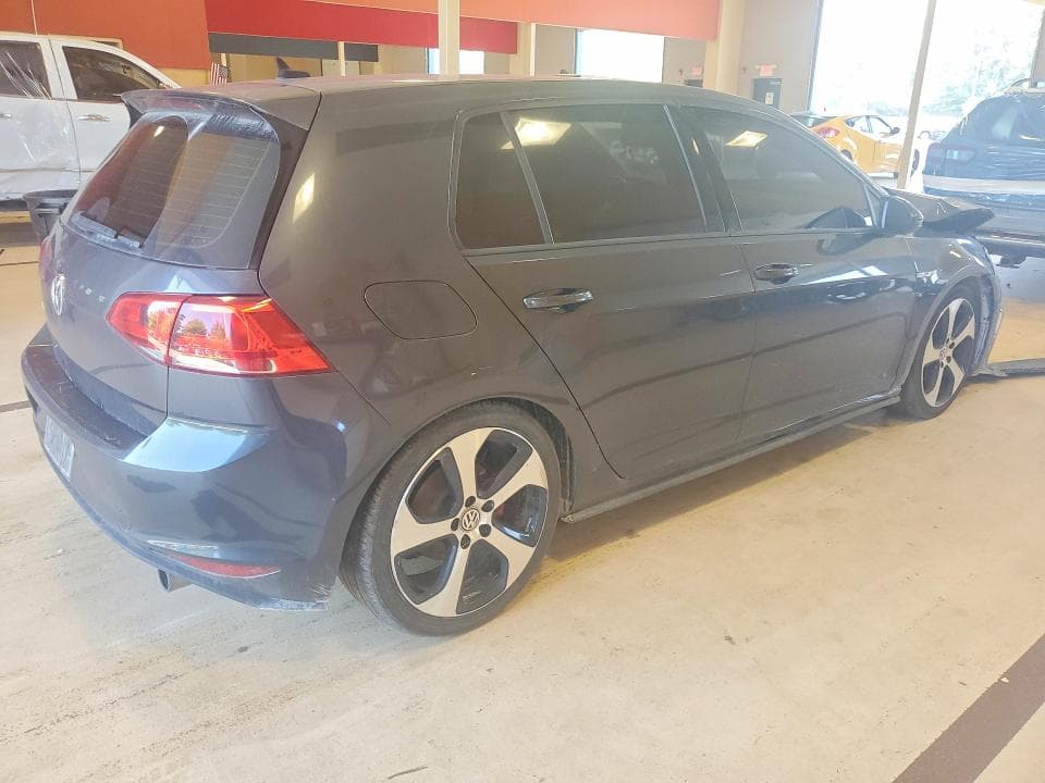 2017 VOLKSWAGEN GTI S 3